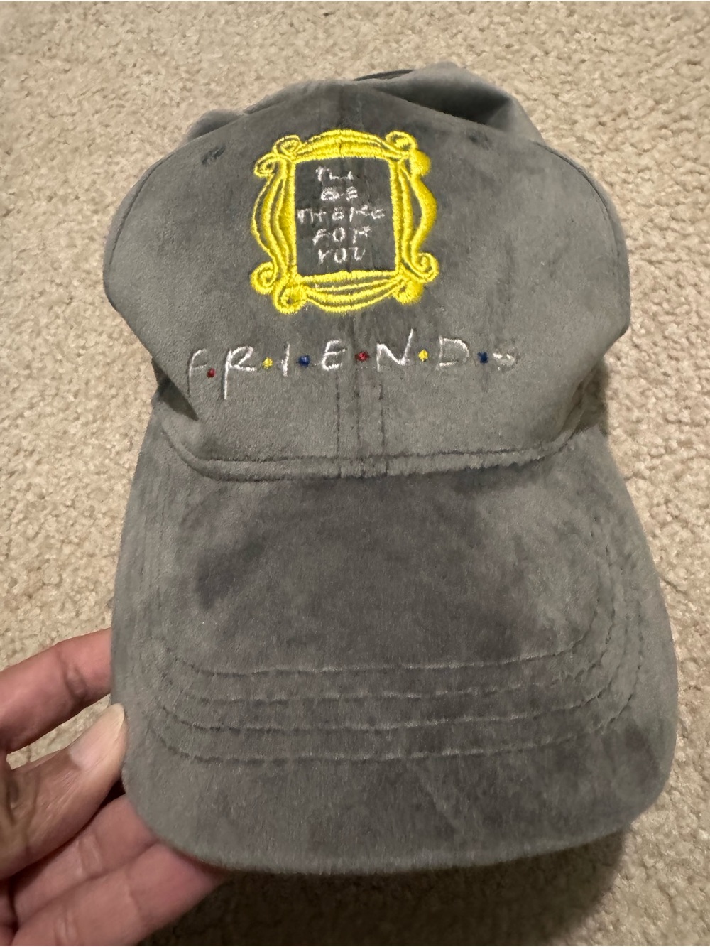 Friends cap - Picture 2 of 8